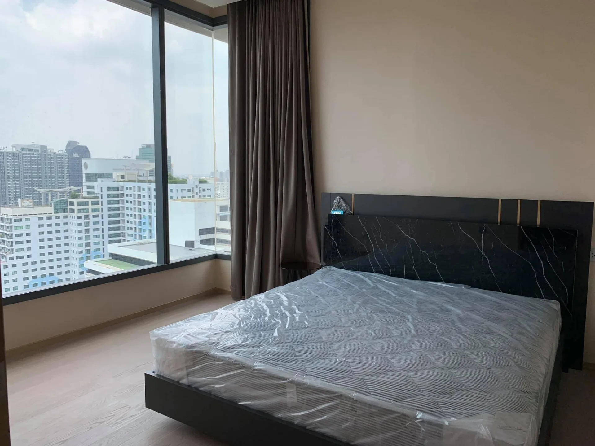 Property photos for The Esse Asoke