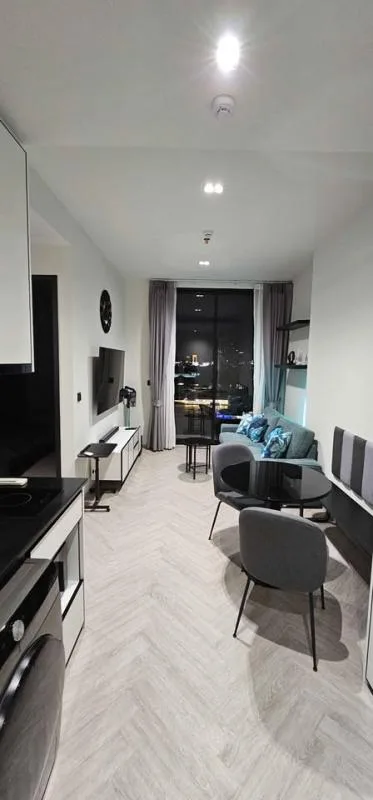 Property photos for Chapter Charoennakhorn-riverside
