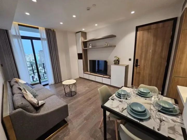Property photos for MUNIQ Sukhumvit 23