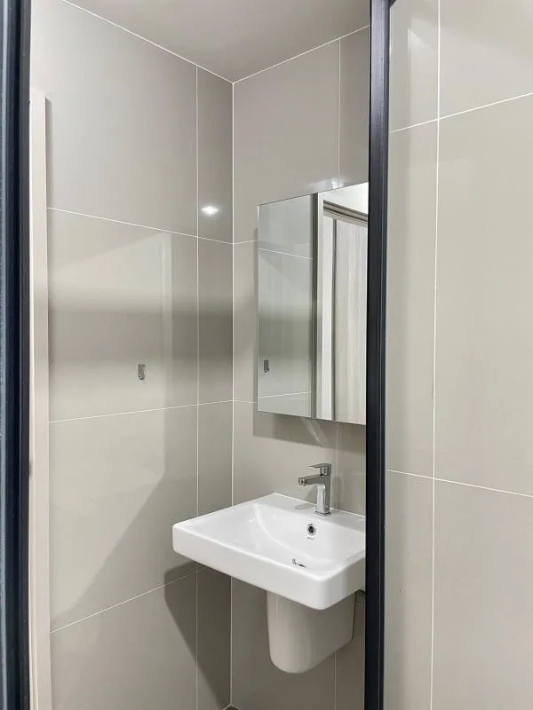 Property photos for The Base Phetchaburi-thonglor