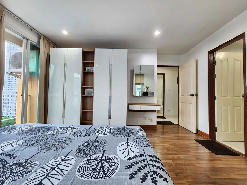 Property photos for PG Rama IX