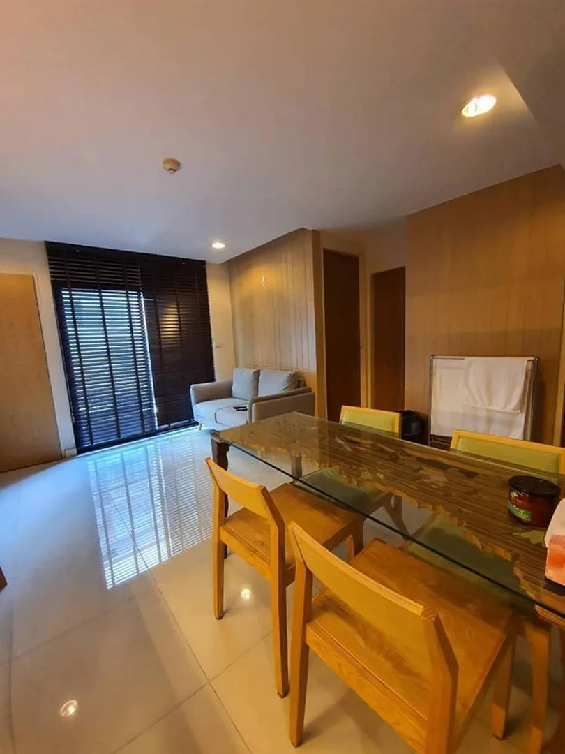 Property photos for Zenith Place Sukhumvit 42