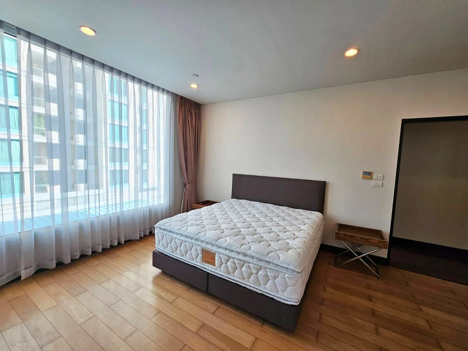 Property photos for The Park Chidlom