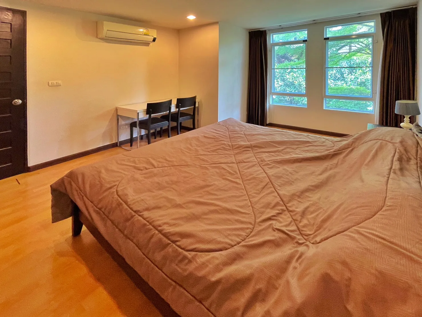 Property photos for The Amethyst Sukhumvit 39