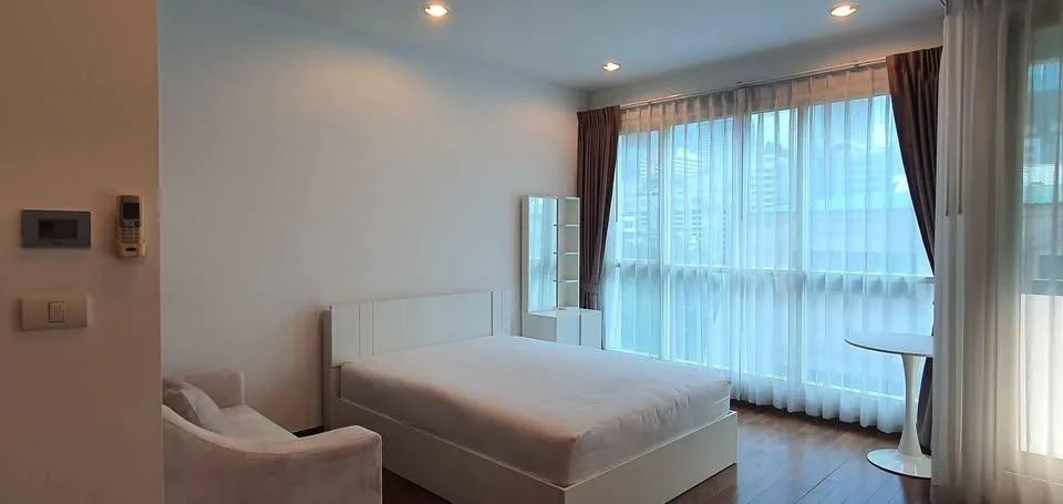 Property photos for The Address Chidlom