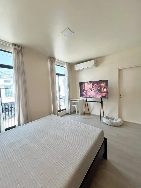 Property photos for Villaggio Srinakarin-bangna