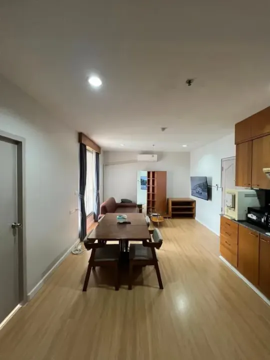 Property photos for Pathumwan Resort