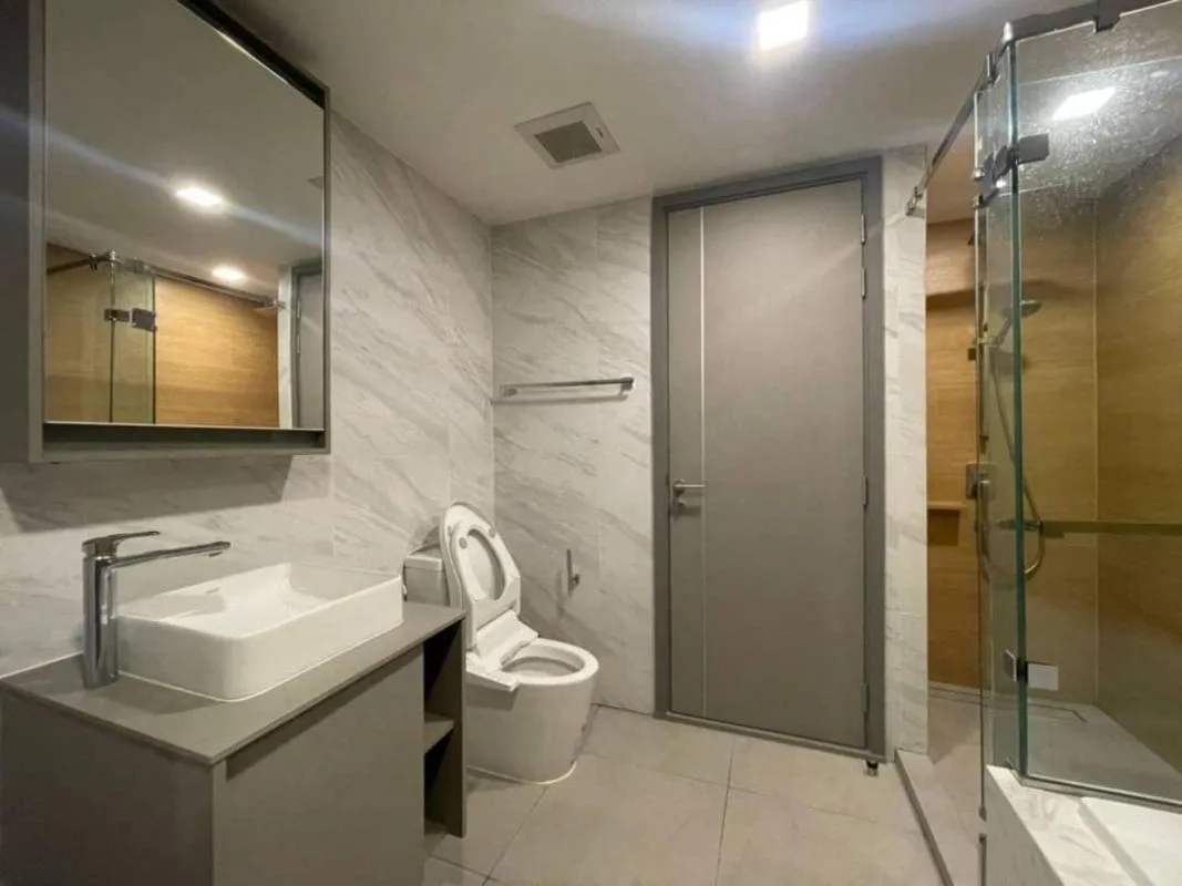 Property photos for Taka Haus Ekamai 12