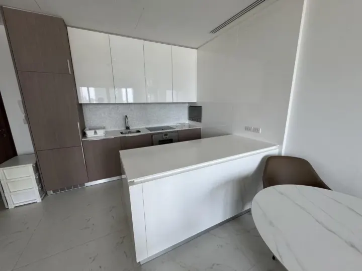 Property photos for 185 Rajadamri