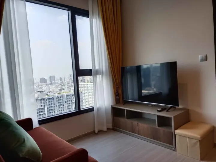 Property photos for Life Asoke Hype