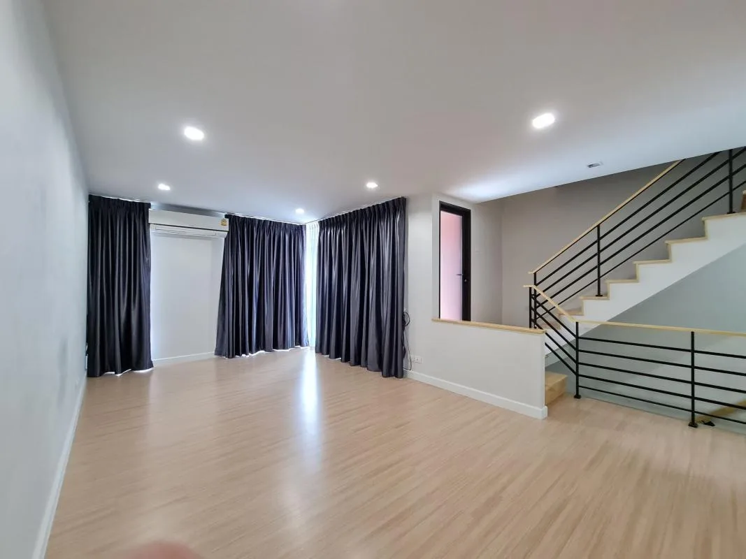 Property photos for Townhome