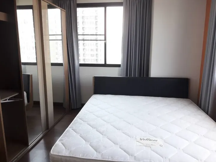 Property photos for Vista Garden