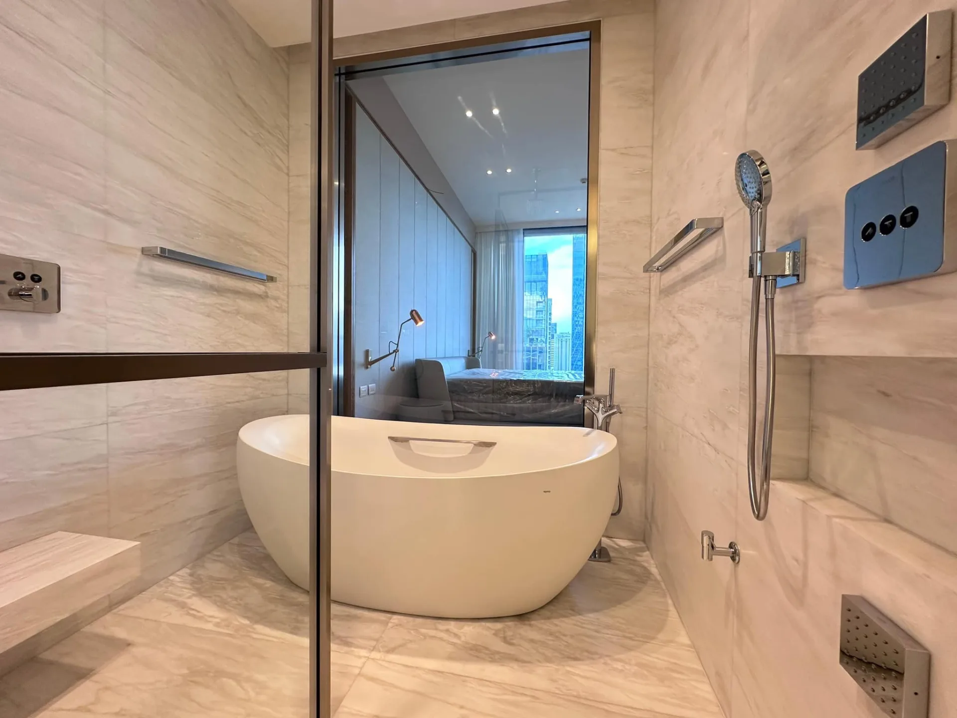 Property photos for Scope Langsuan