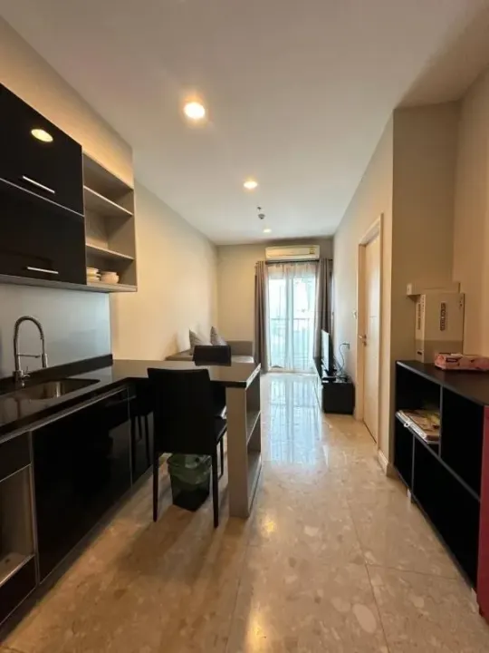 Property photos for The Crest Sukhumvit 34