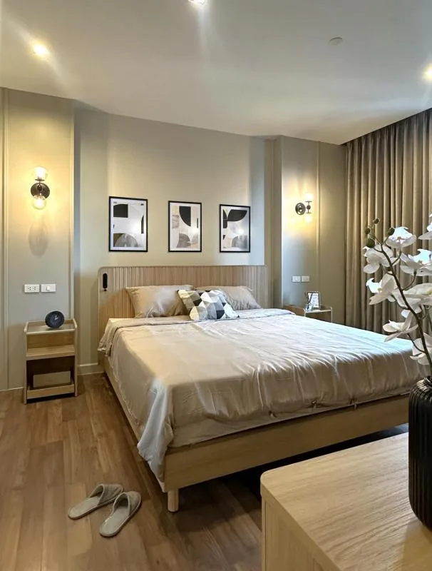 Property photos for The Room Sukhumvit 62