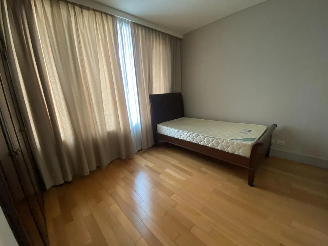 Property photos for Aguston Sukhumvit 22