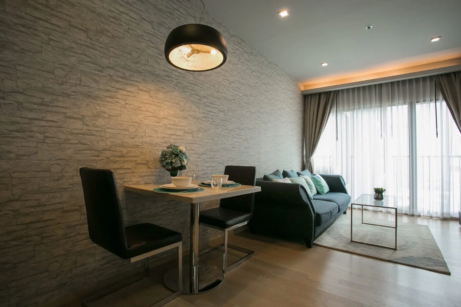 Property photos for Noble Refine
