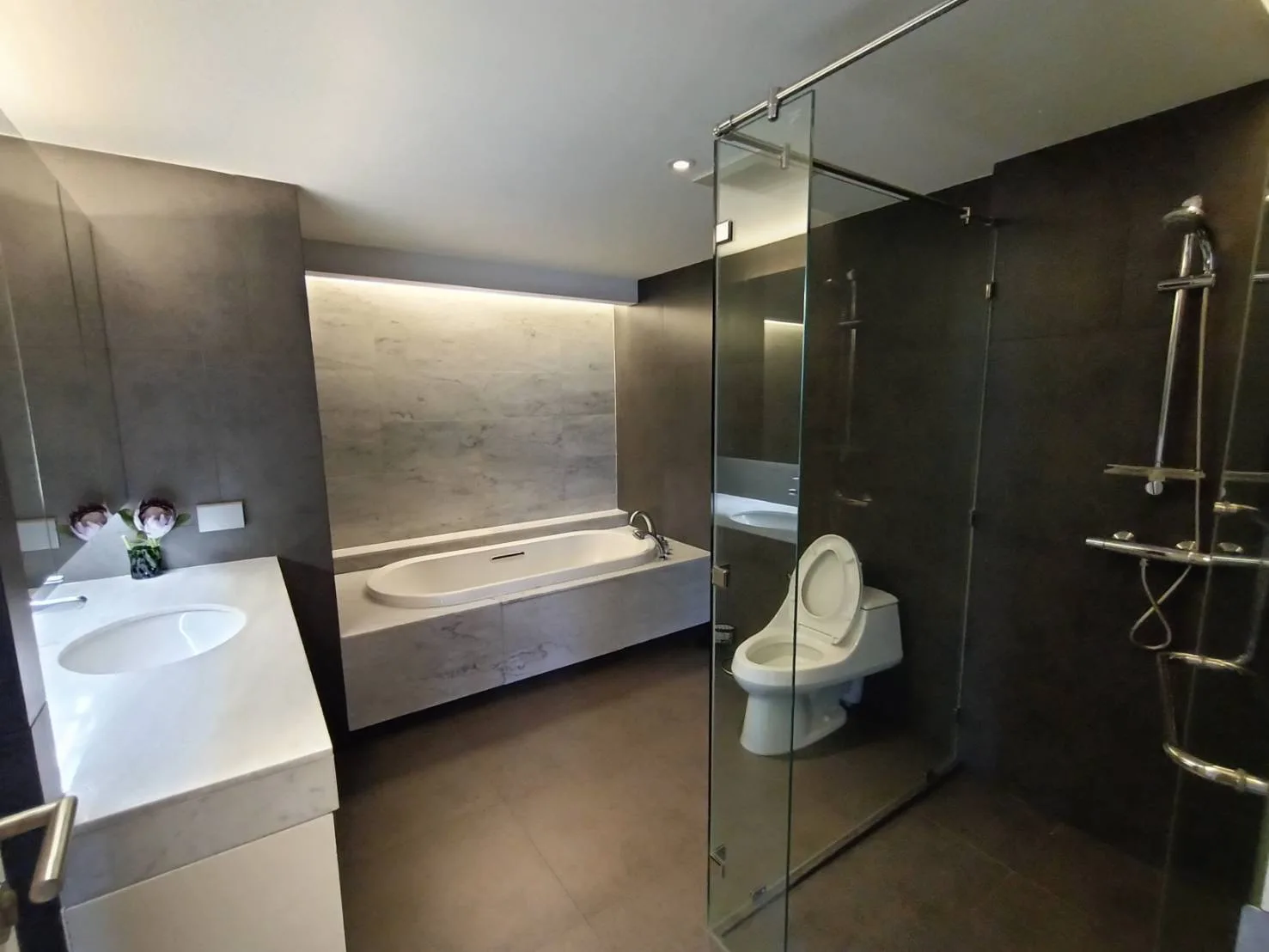 Property photos for La Citta Penthouse
