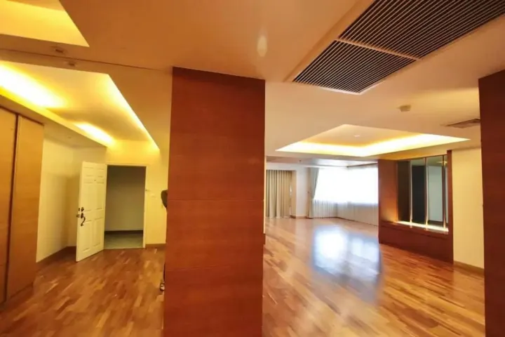 Property photos for Riverine Place