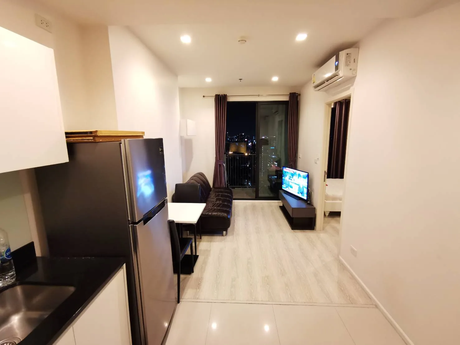 Property photos for Quinn Condo Ratchada
