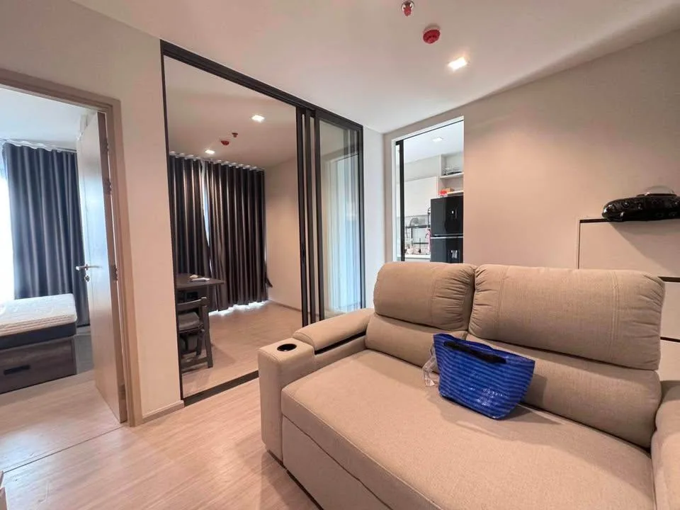 Property photos for Life Sathorn Sierra