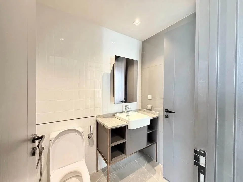 Property photos for Chapter Chula-samyan