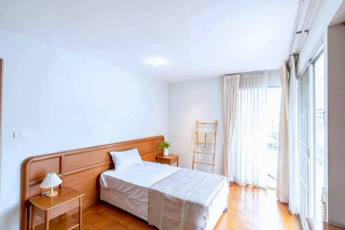 Property photos for Ma Peng Seng Apartment