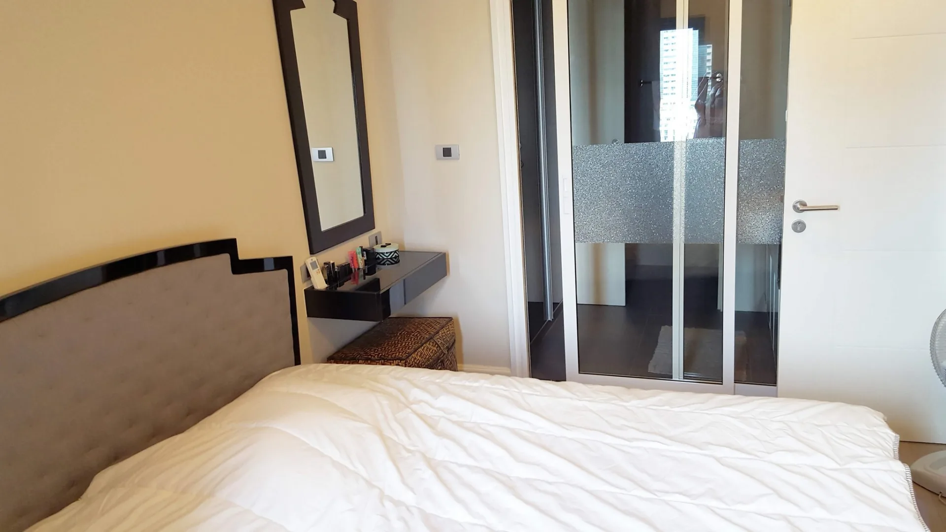 Property photos for The Crest Sukhumvit 34