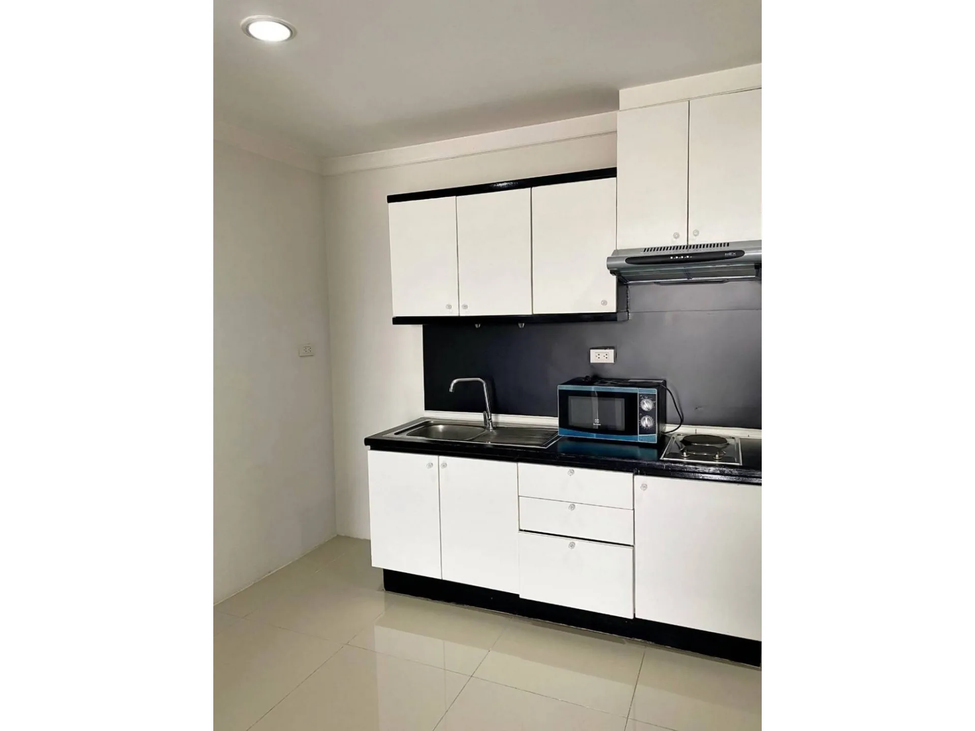 Property photos for The Waterford Diamond