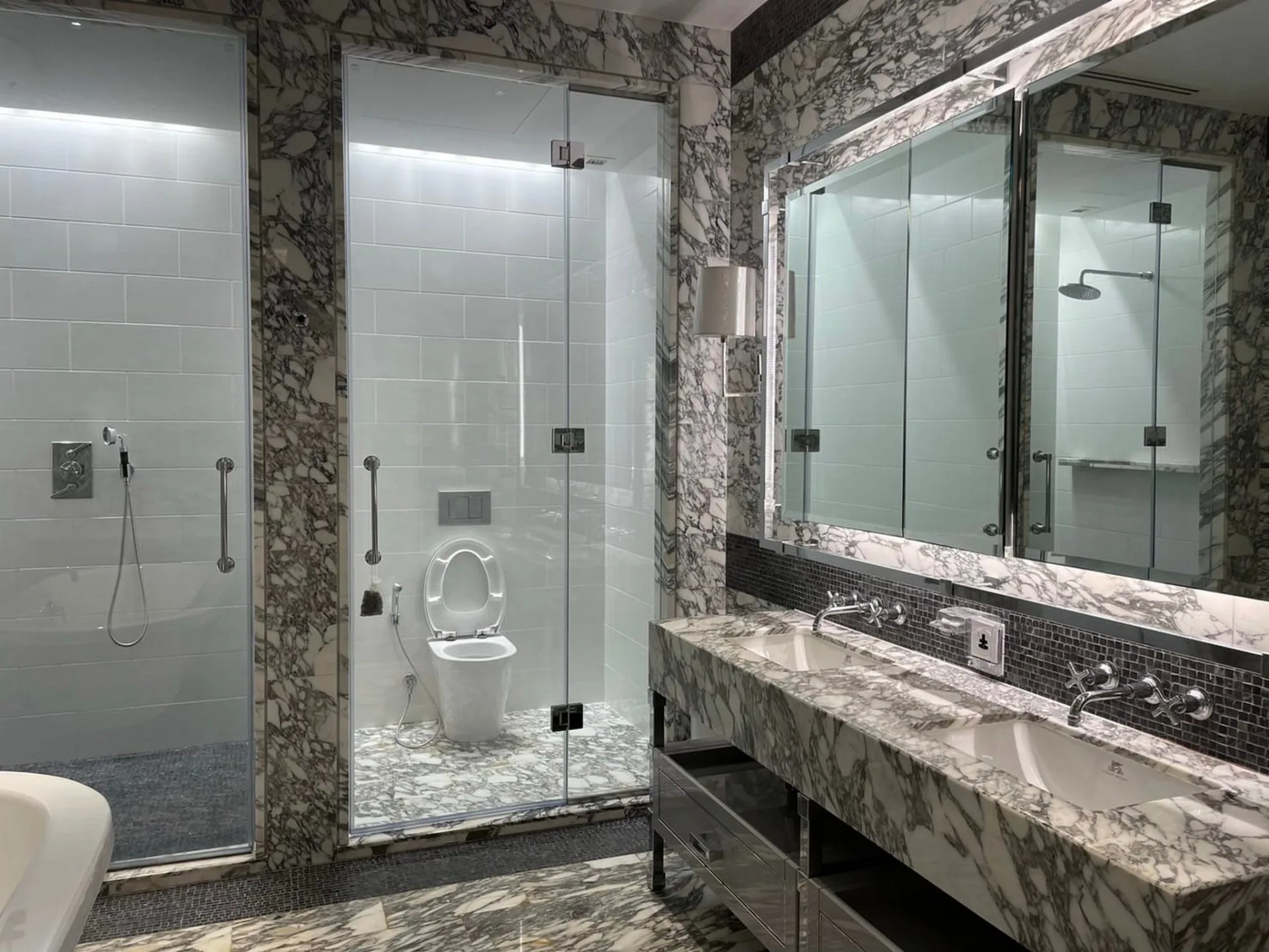 Property photos for The Ritz - Carlton Residences at MahaNakhon