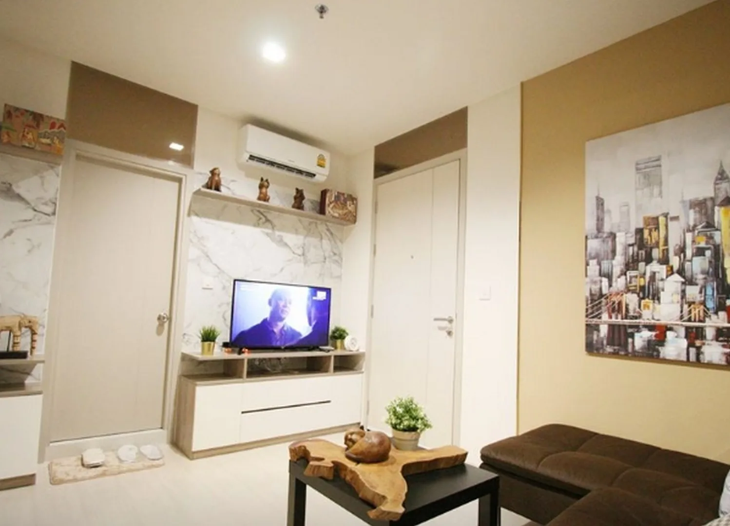 Property photos for Life Sukhumvit 48