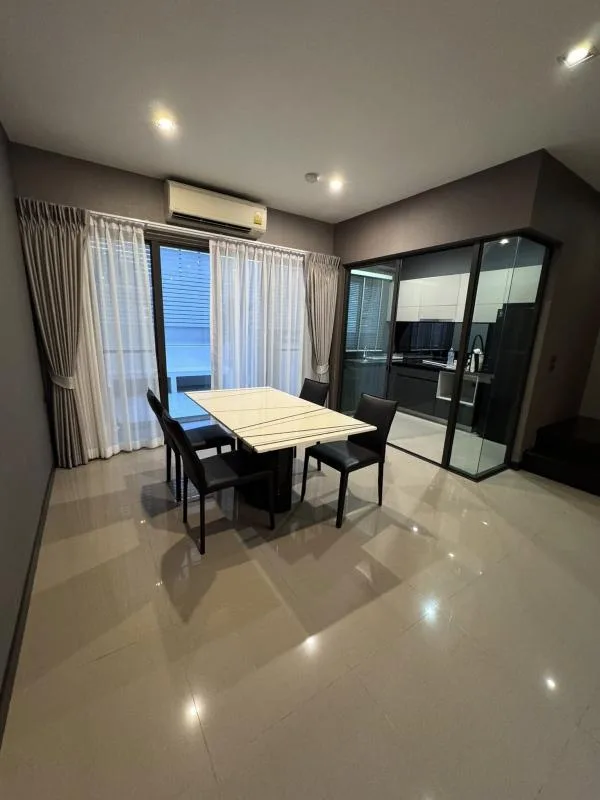 Property photos for The Landmark Ekamai-ramindra