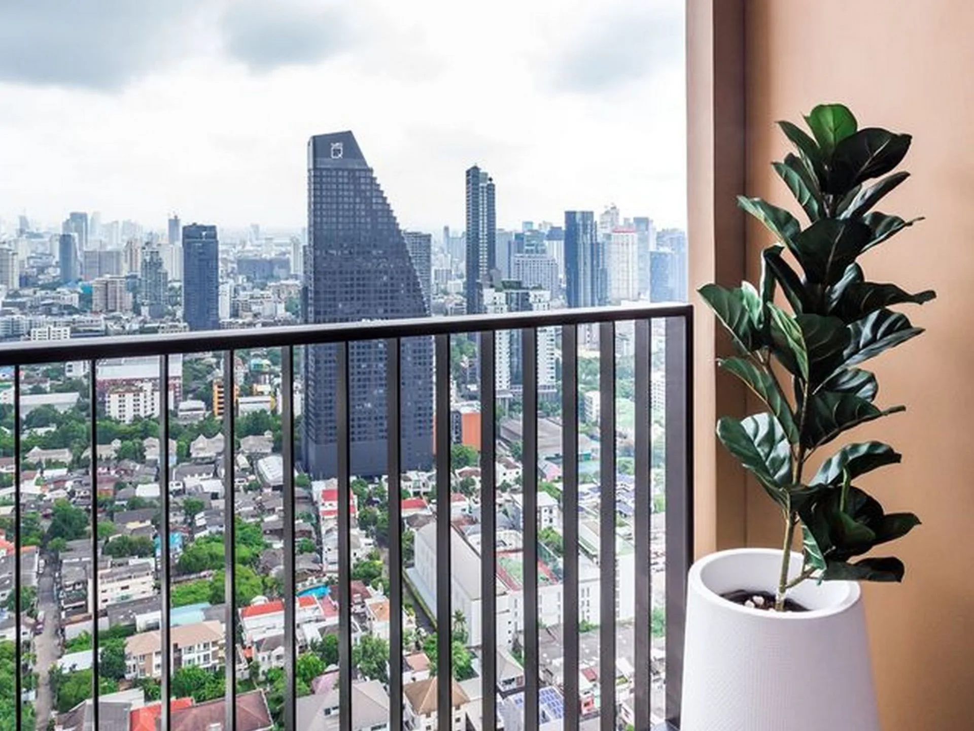 Property photos for OKA HAUS Sukhumvit 36