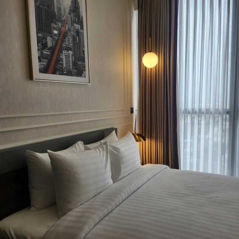 Property photos for Park Origin Thonglor