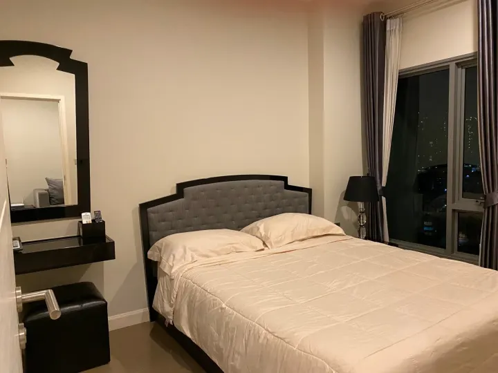 Property photos for The Crest Sukhumvit 34