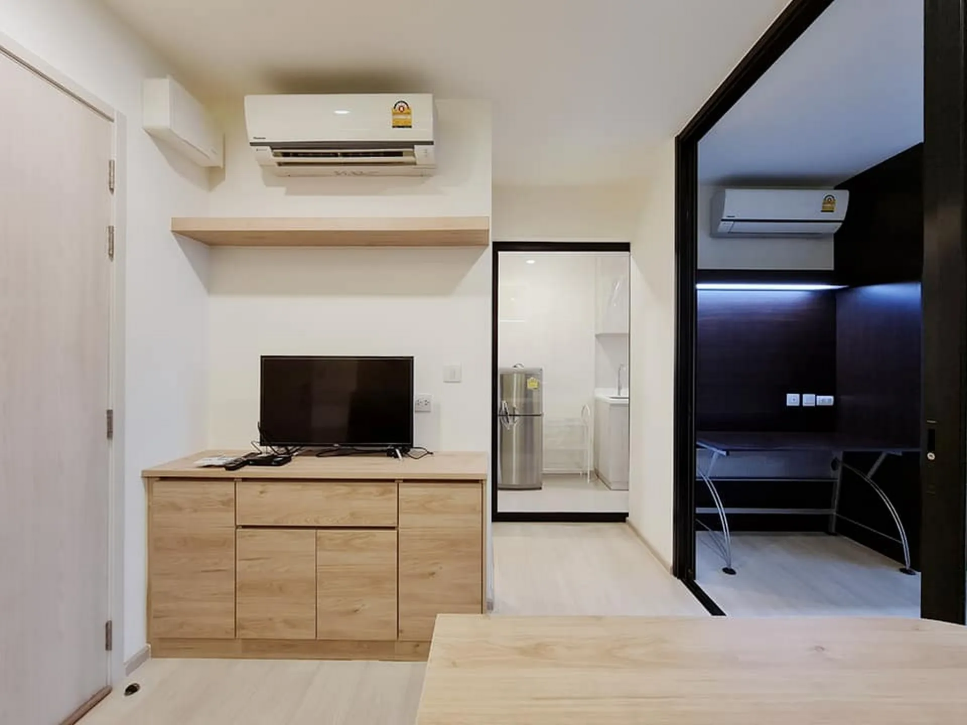 Property photos for Life Asoke