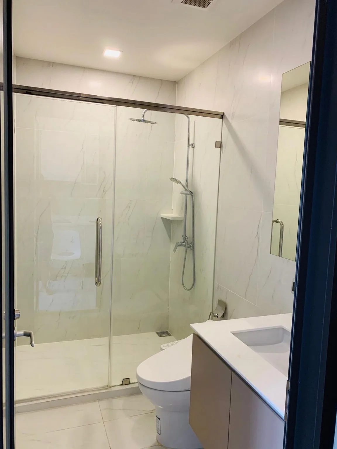 Property photos for Chewathai Residence Asoke