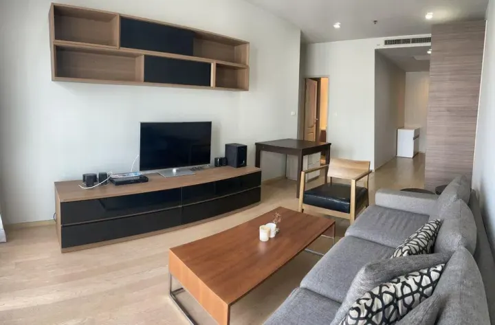Property photos for Noble Refine