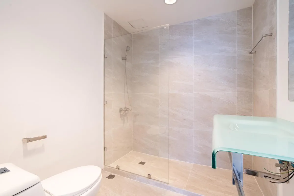 Property photos for The Waterford Diamond