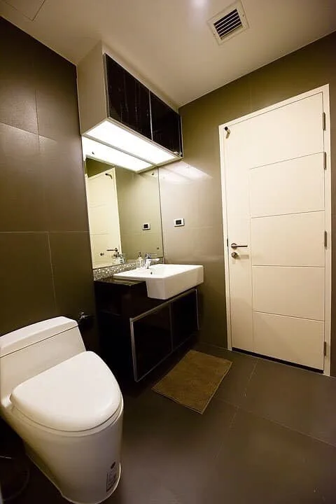 Property photos for The Crest Sukhumvit 34