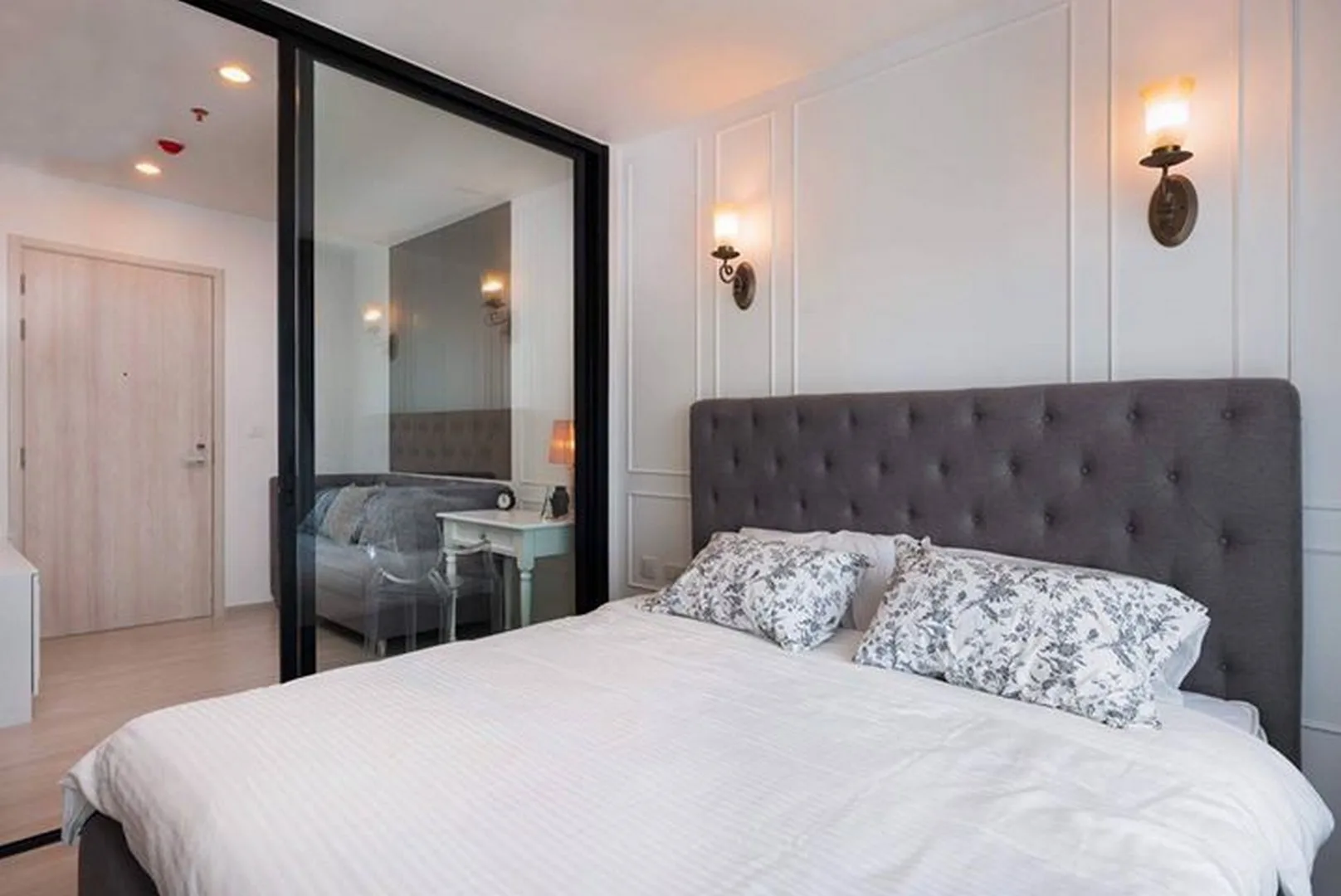 Property photos for Life Asoke