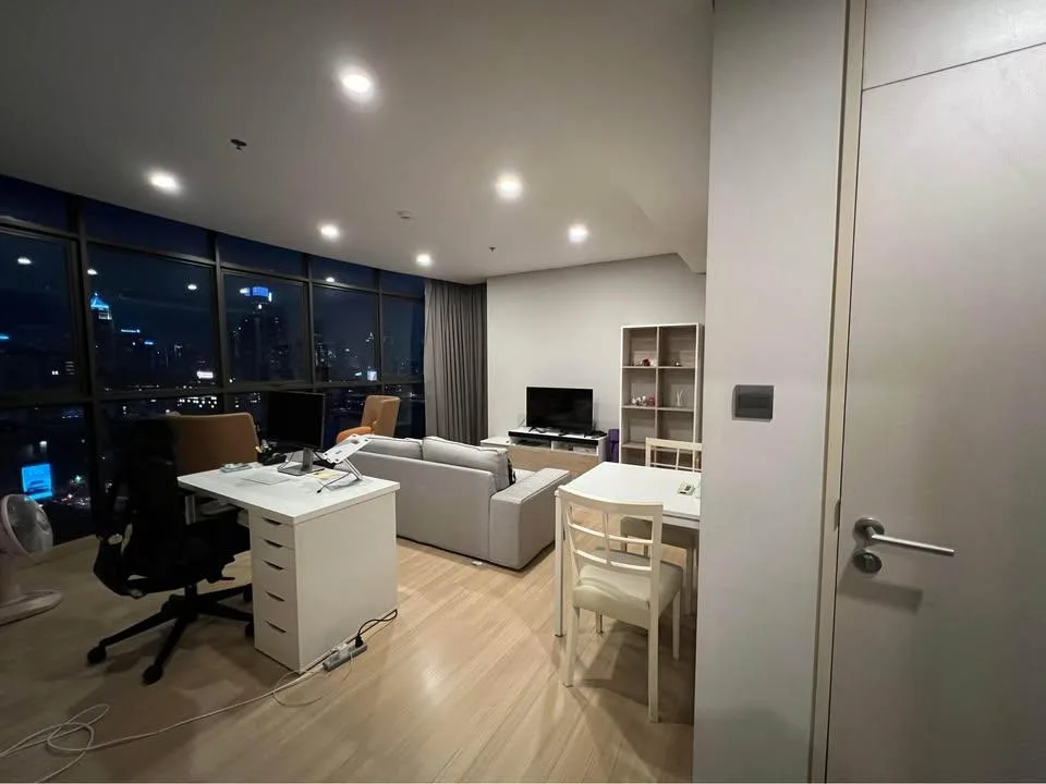 Property photos for Lumpini Suite Phetchaburi - Makkasan