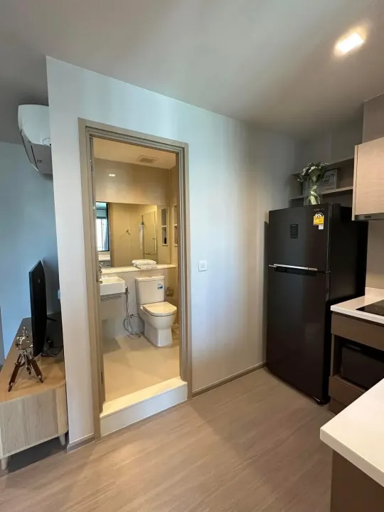 Property photos for Life Sathorn Sierra