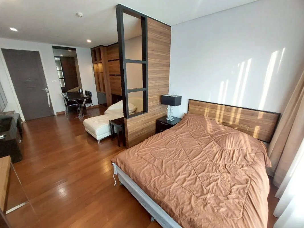 Property photos for Ivy Thonglor