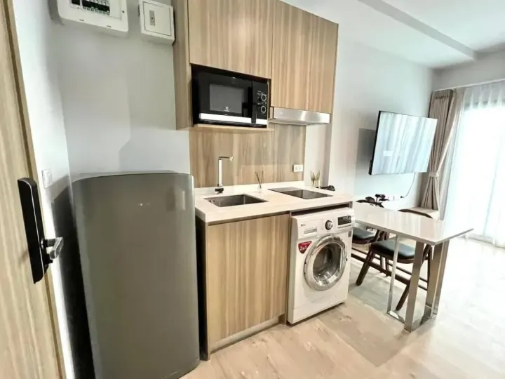 Property photos for Altitude Unicorn Sathorn - Tha Phra