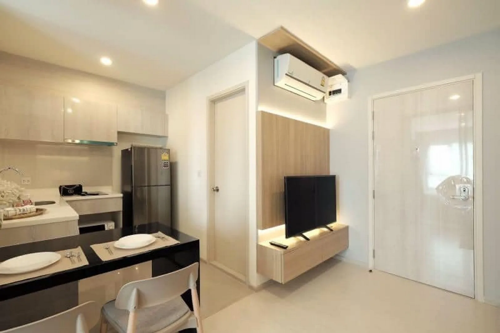 Property photos for Life Asoke