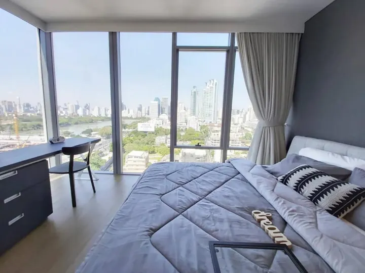 Property photos for Siamese Exclusive Queens