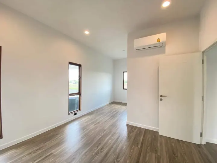 Property photos for Burasiri Krungthep Kreetha