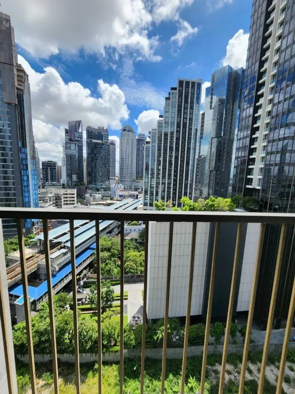 Property photos for Noble Remix