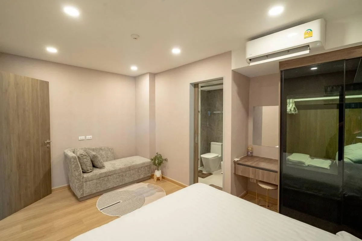 Property photos for Lloyd Soonvijai-thonglor